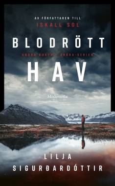 Sara Lindberg: Blodrött hav (Hardcover, Swedish language, 2024, Modernista)
