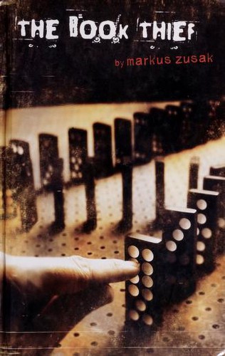 Markus Zusak, Tim Wynne-Jones: The Book Thief (Hardcover, 2006, Thorndike Press)