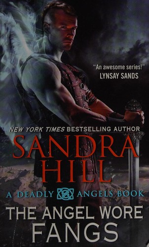 Sandra Hill: The angel wore fangs (2016)